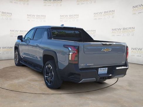 New 2026 Chevrolet Silverado EV LT w/ Premium Package AWD/4WD image 3