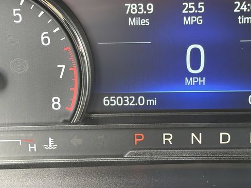 Certified 2022 Ford Explorer XLT w/ Equipment Group 202A RWD image 34