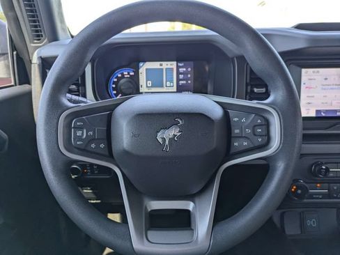 Used 2023 Ford Bronco 4-Door AWD/4WD image 25