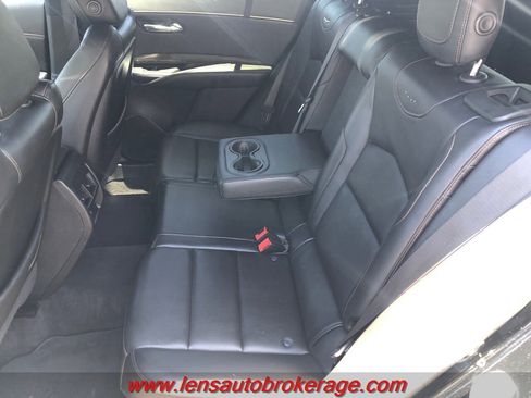 Used 2019 Cadillac XT4 Sport image 17