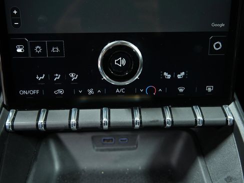 Used 2025 GMC Terrain Elevation image 37