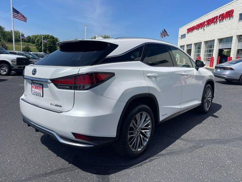 Used 2022 Lexus RX 450h AWD w/ Luxury Package image 3