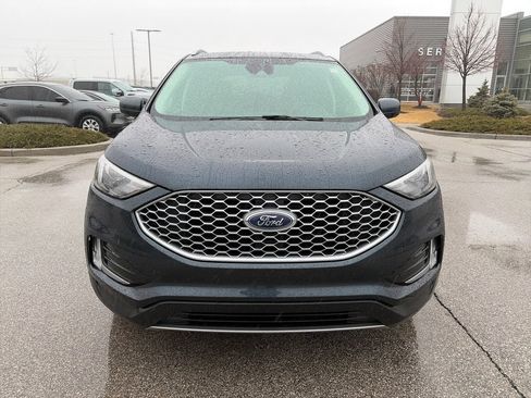 Used 2024 Ford Edge SEL w/ Convenience Package AWD/4WD image 2