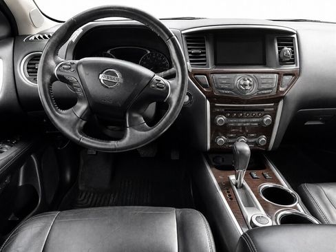 Used 2014 Nissan Pathfinder SL w/ SL Premium Package AWD/4WD image 7