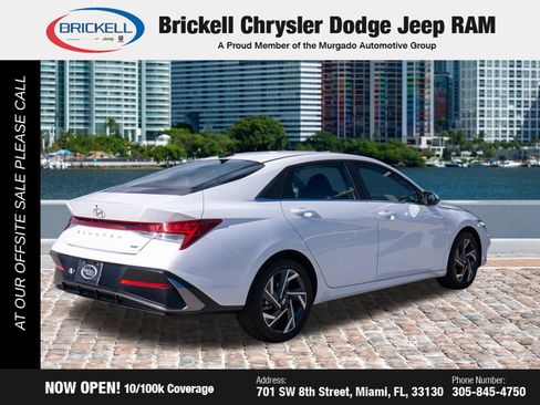 Used 2025 Hyundai Elantra Limited FWD image 4