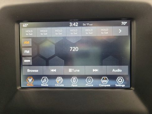 Used 2020 Jeep Compass Latitude AWD/4WD image 25