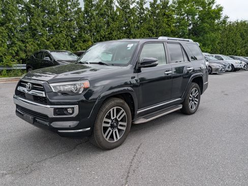 Used 2021 Toyota 4Runner Limited AWD/4WD image 7