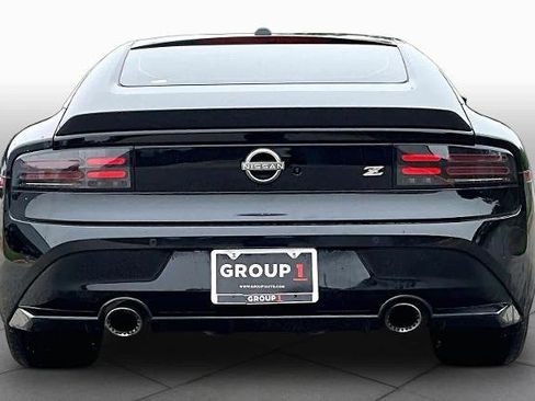 Certified 2024 Nissan Z Performance w/ Floor Mat Package RWD image 5