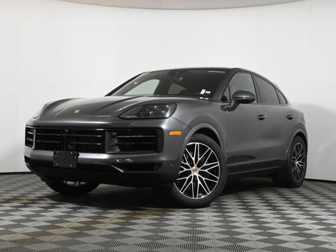 Used 2026 Porsche Cayenne Coupe AWD/4WD image 1