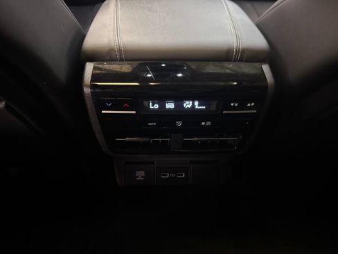 Certified 2023 Acura MDX SH-AWD w/ Technology Package image 18
