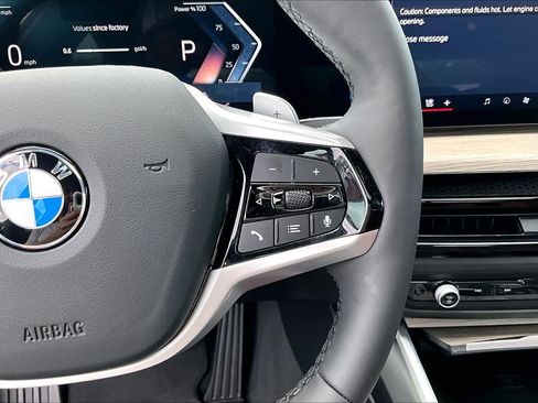 Certified 2025 BMW 330i Sedan RWD image 25
