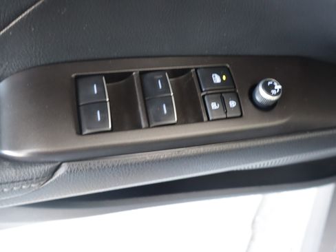 Used 2023 Toyota Camry XLE w/ Cold Weather Package image 12