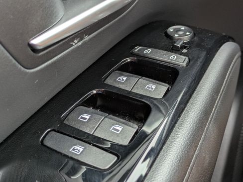 Certified 2023 Hyundai Tucson Limited AWD/4WD image 25