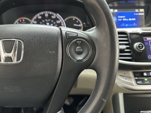 Used 2014 Honda Accord EX-L image 21