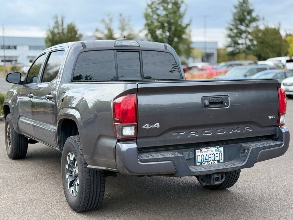 Used 2018 Toyota Tacoma SR w/ SR Convenience Package AWD/4WD image 3