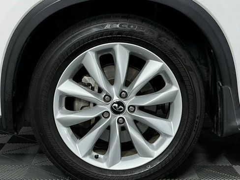 Used 2019 INFINITI QX50 Essential w/ Cargo Package FWD image 12