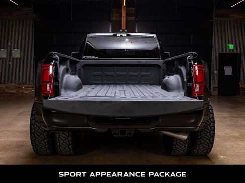 Used 2025 RAM 3500 Big Horn image 9