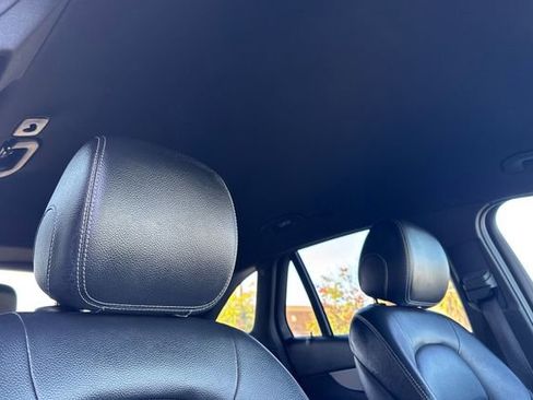 Used 2021 Mercedes-Benz GLC 300 image 19