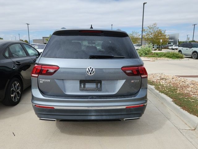 Used 2021 Volkswagen Tiguan SE AWD/4WD image 3