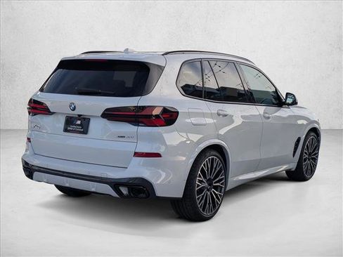 New 2026 BMW X5 xDrive40i w/ M Sport Package image 2