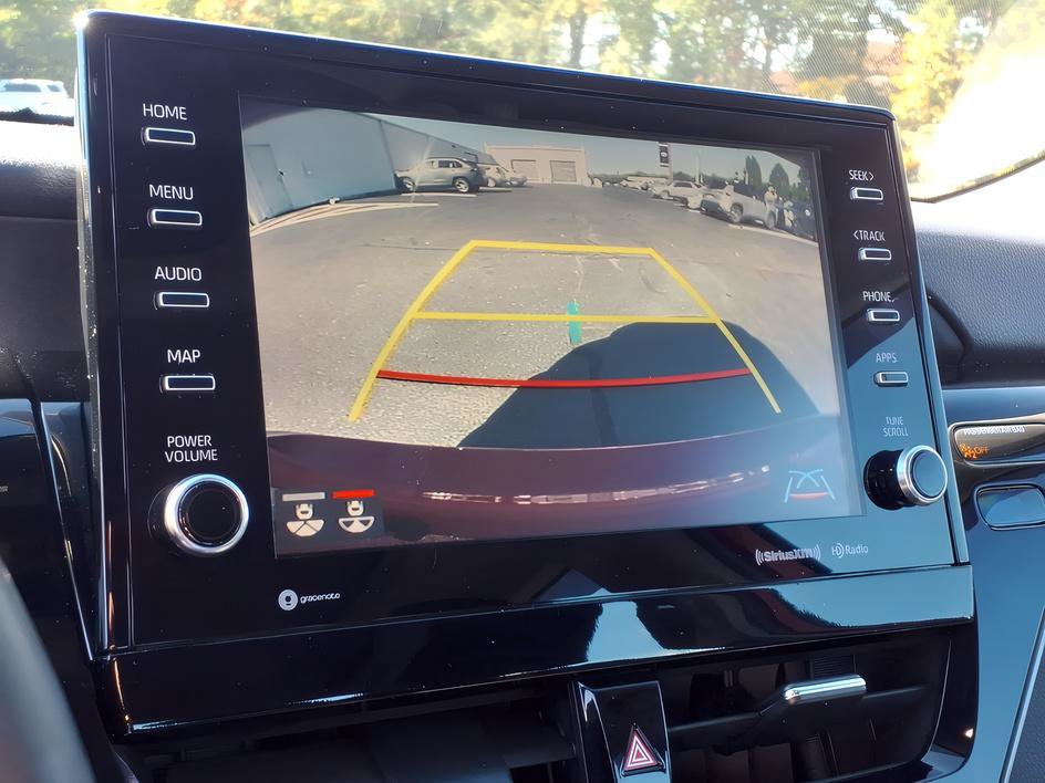 Used 2023 Toyota Camry XSE FWD image 18