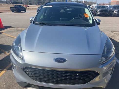 Used 2022 Ford Escape SEL w/ Technology Package image 1