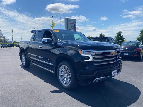 New 2025 Chevrolet Silverado 1500 High Country image 2