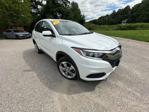 Used 2022 Honda HR-V LX image 7