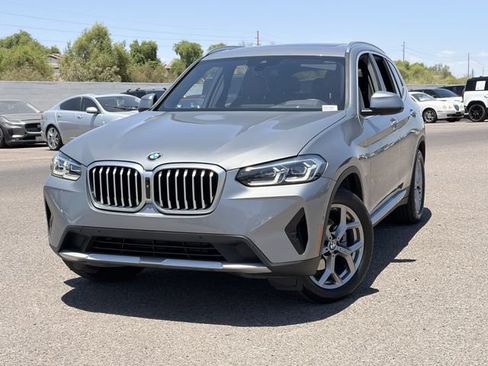 Used 2024 BMW X3 sDrive30i w/ Convenience Package RWD image 2