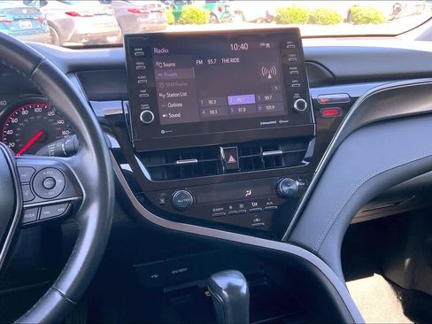 Used 2024 Toyota Camry XSE FWD image 7