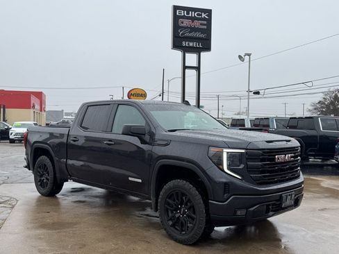 Used 2023 GMC Sierra 1500 Elevation image 1