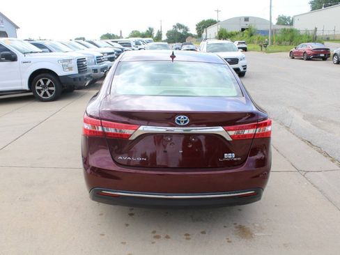 Used 2014 Toyota Avalon Limited FWD image 7