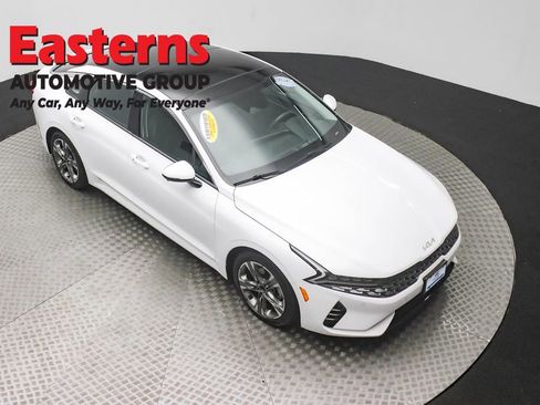 Used 2022 Kia K5 EX w/ EX Premium Package image 6