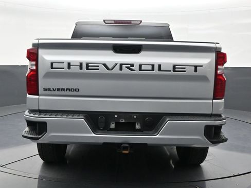 Used 2022 Chevrolet Silverado 1500 Custom RWD image 4