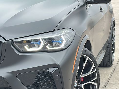 Used 2022 BMW X5 M w/ Competition Package 2 image 4