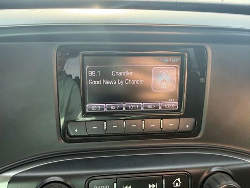 Used 2015 Chevrolet Silverado 2500 LT image 28