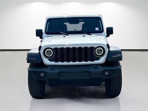 Used 2025 Jeep Wrangler Unlimited Sport AWD/4WD image 8