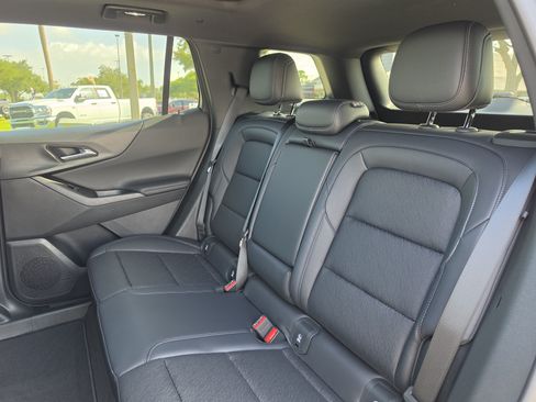 New 2027 Chevrolet Equinox LT w/ Convenience Package II FWD image 22