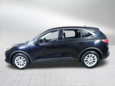 Used 2022 Ford Escape SE FWD image 4