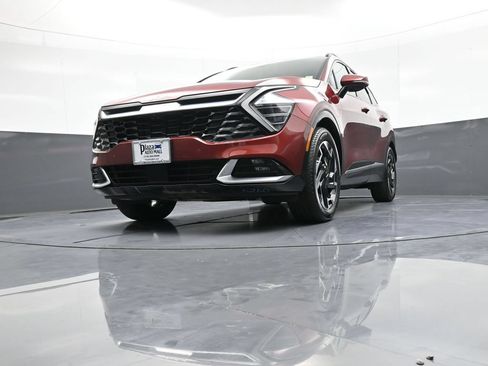 Certified 2025 Kia Sportage SX FWD image 27