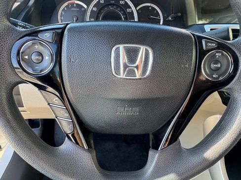Used 2016 Honda Accord LX image 11