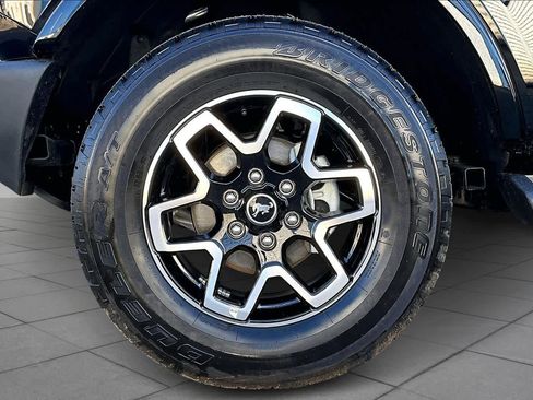 Certified 2025 Ford Bronco Outer Banks image 15