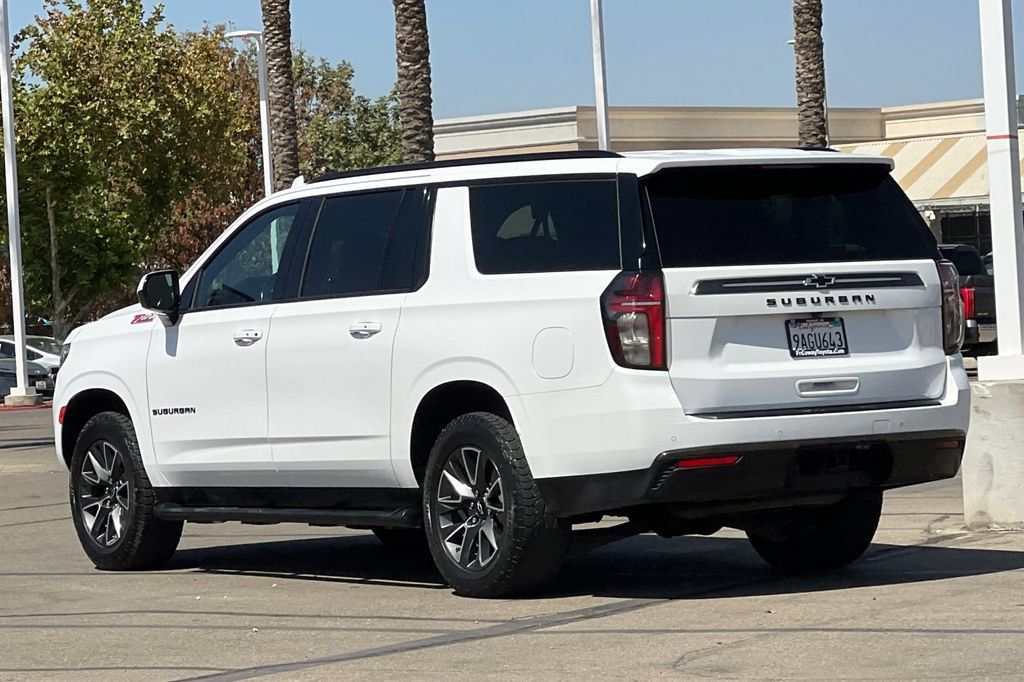 Used 2022 Chevrolet Suburban Z71 w/ Max Trailering Package AWD/4WD image 7