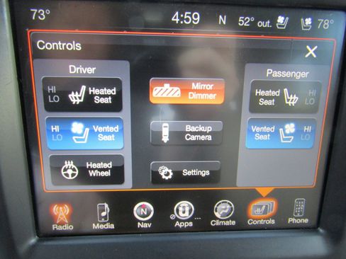 Used 2017 RAM 1500 Laramie image 34