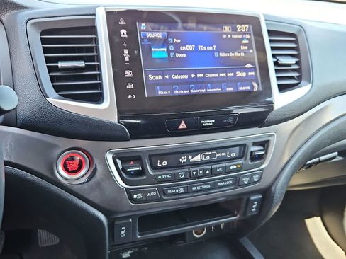Used 2017 Honda Pilot EX-L image 28