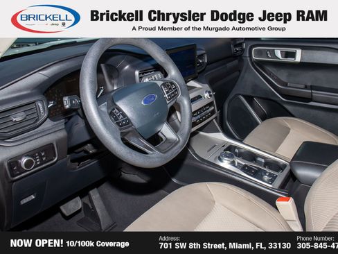 Used 2023 Ford Explorer Base image 15