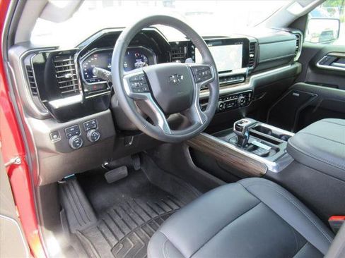 Used 2025 Chevrolet Silverado 1500 RST w/ RST All Star Premium Package AWD/4WD image 15