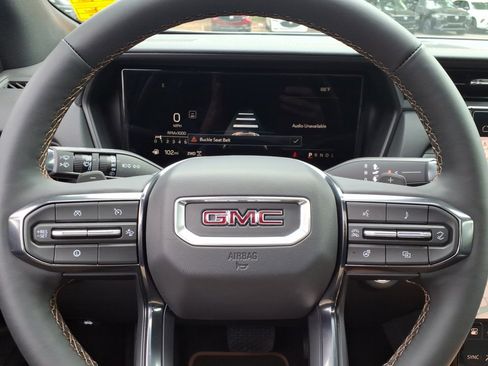 New 2026 GMC Terrain AT4 AWD/4WD image 21