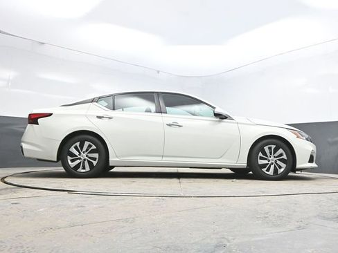 Used 2021 Nissan Altima 2.5 S image 37