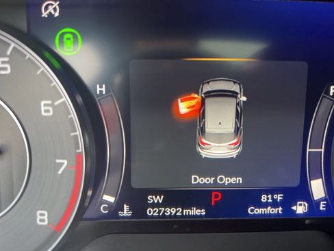 Used 2023 Acura RDX FWD w/ Technology Package image 11